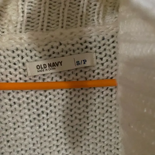 Old Navy Short Sleeve Cardigan Size Small - Image 3