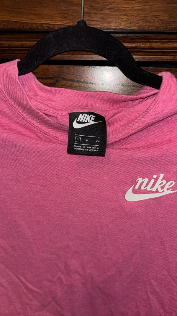 Long Sleeve Crop Top - Image 2