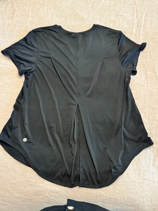 Lululemon Lightweight Split- Back Training Tshirt - Image 2