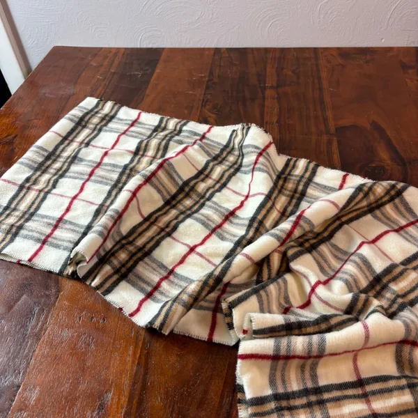 V. Fraas Cashmink Plaid Scarf Cream Tan Red Black Made in Germany‎ Unisex 64x12 - Image 3
