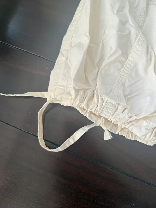 Aerie Cargos - Image 4