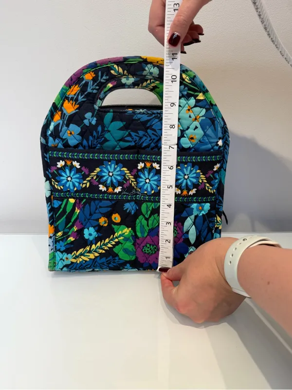 Vera Bradley Lunch Bag in Midnight Garden - Image 6