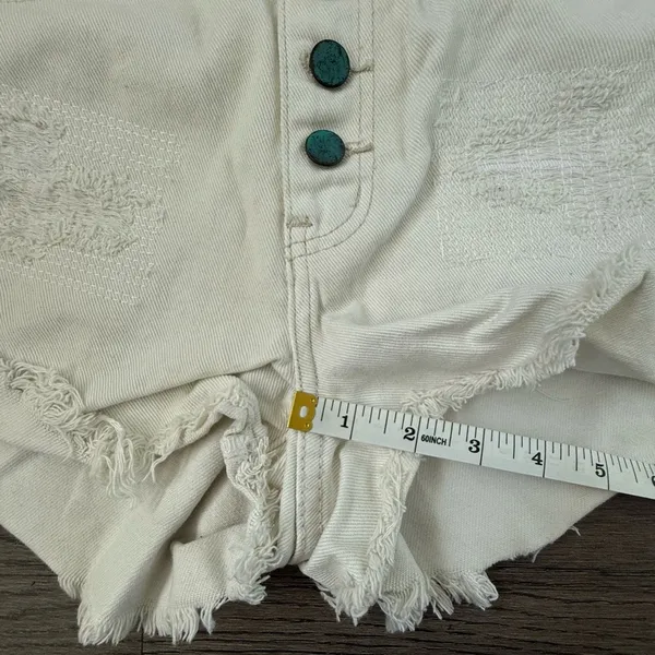 One Teaspoon‎ Hawks High Rise Twisted Cuff Hem Distressed Shorts - Size 26 - NWT - Image 12