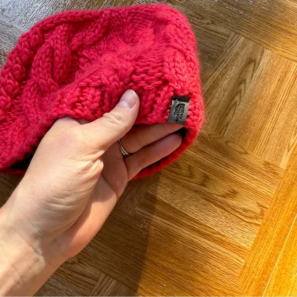 ⭐️ pink north face toboggan winter hat - Image 2