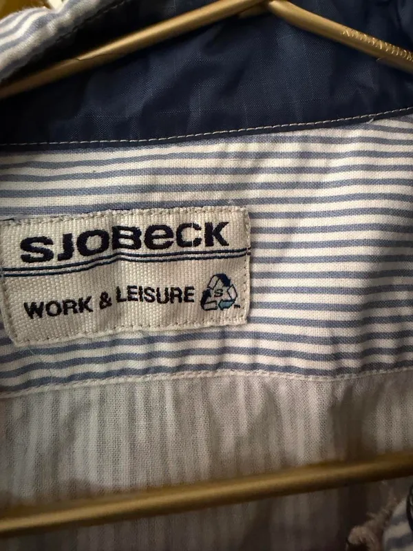 Anthropologie Vtg Sjobeck blue & white striped button-up shirt with navy blue collar and cuffs sz S/m - Image 5