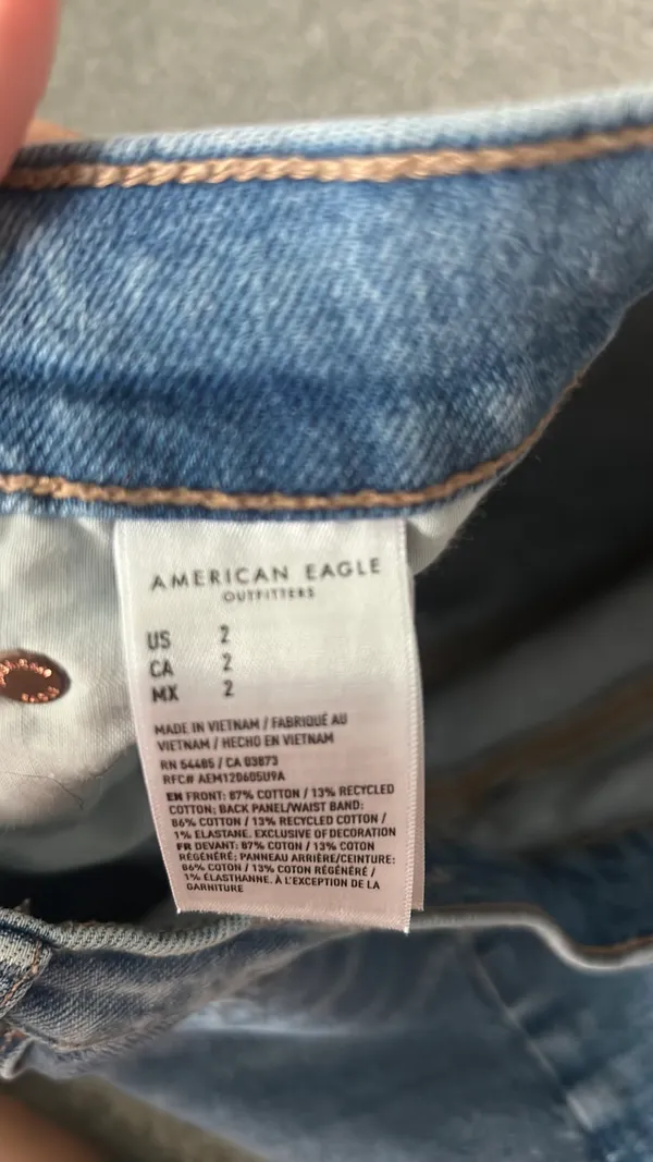 American Eagle Shorts - Image 3