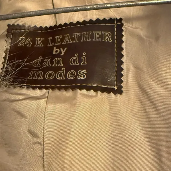 Vintage 24 K Leather By Dan‎ Di Modes Leather Coat with Real Fur Collar - Image 7