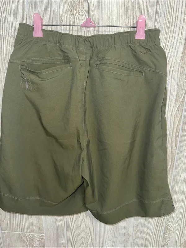 Columbia Olive Green Wrap Skort with Cargo Pocket - Image 2