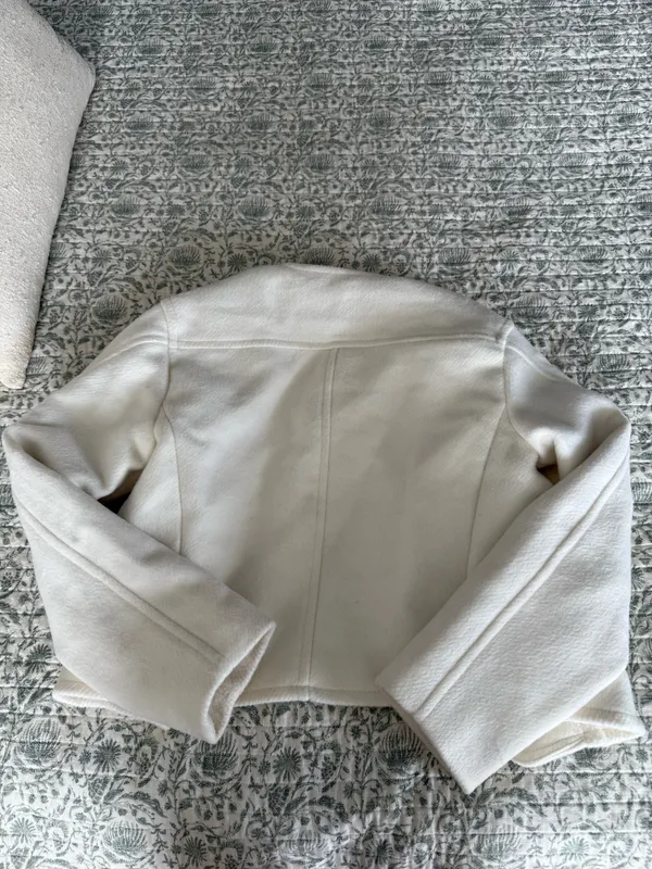 Abercrombie cream jacket - Image 2