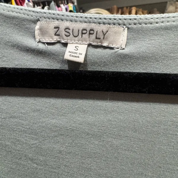 Z Supply Harbor Gray Cropped Tee - Image 3