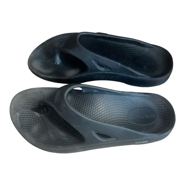 ✨Oofos Women'S Black Sz 8 Sandals✨ - Image 10