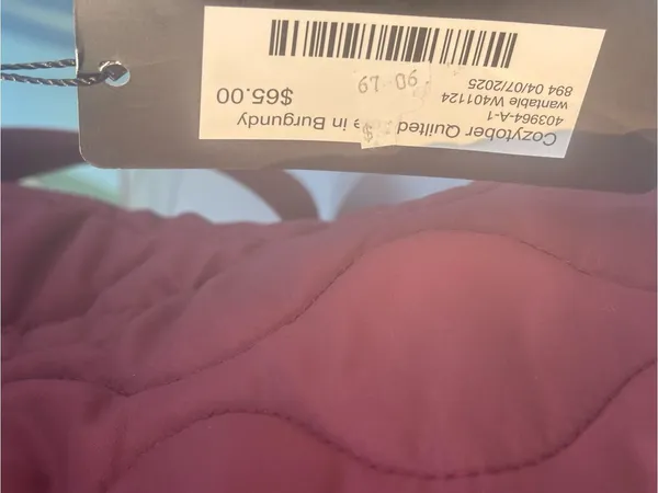 NWT Wantable Quilted Tote Bag in Burgundy - Image 4