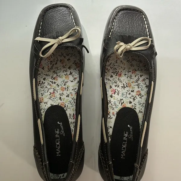 Brown Leather Madeline Stuart flats. Brand new. Sz 7. Perfect condition! - Image 2