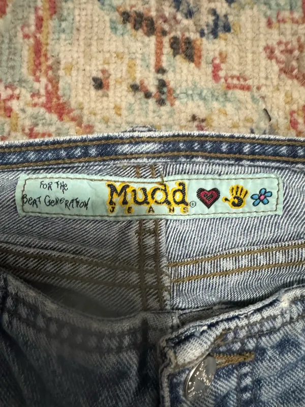 y2k low rise faded mudd Capri - Image 2