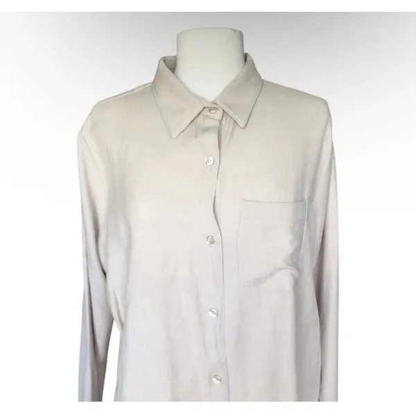 Beige Button Up Blouse Lightweight Relaxed Layering Shirt Women’s Medium - Image 3