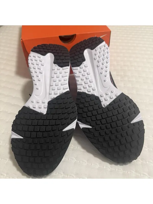 Nike Run Defy 6.5 Women's Road Running Shoes Black & Pink Lace-Up Sneakers NIB - Image 10