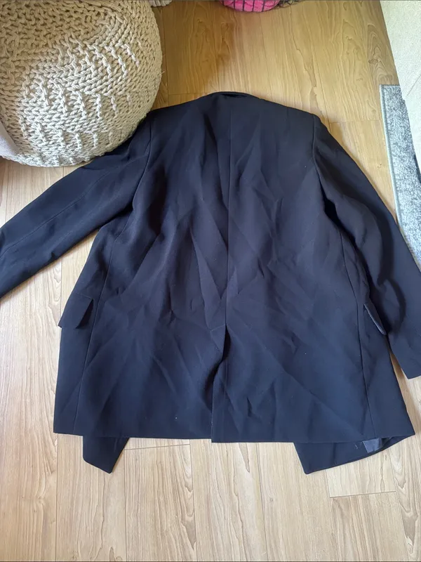 Zara Black Oversized Single-Button Blazer - Image 3