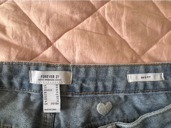 Forever 21 90s Fit Jeans With White Heart Patches - Image 3