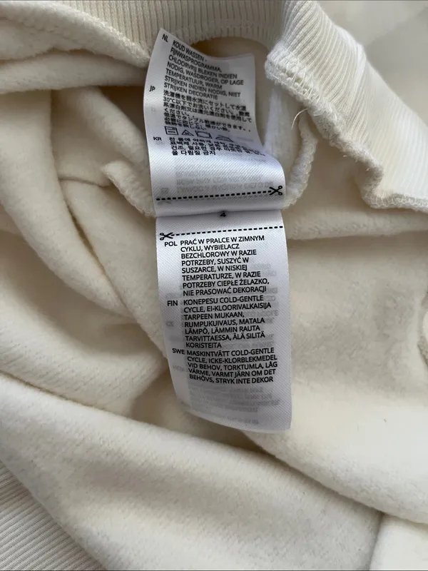 Brixton Cream Pullover with Tan Label Red Size M - Image 9
