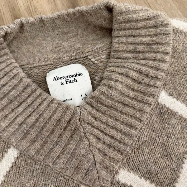 Abercrombie Sweater Knit - Image 2