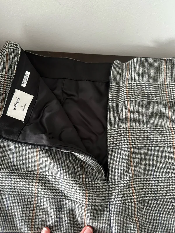Aritzia Wilfred Wool Skirt Mini - Image 5
