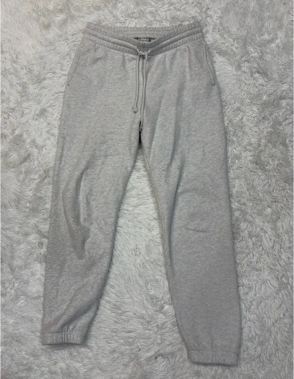 Aritzia TNA Cozy Fleece Perfect Joggers Grey - Image 2