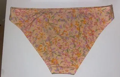 Billabong Swimsuit Bottom - Image 2
