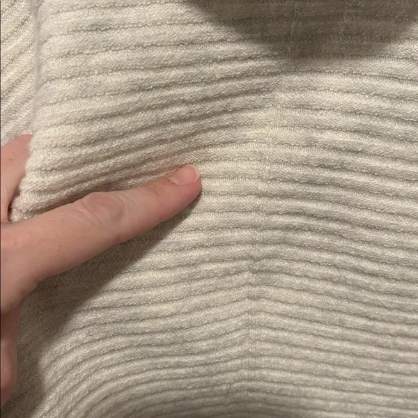 Kuhl Solace Turtleneck Merino Wool Blend Sweater in Natural Size Large - Image 5
