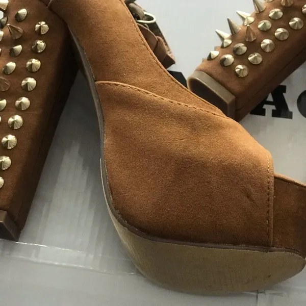 ✨3xHP✨Vintage Studs Spikes Peep Mary Jane Sandals✨ - Image 7