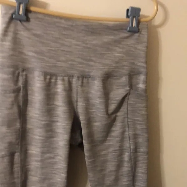 90 Degree by Reflex Women High Waist Yoga Leggings Grey Size Medium - Image 2