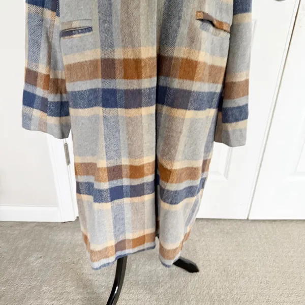 SAGE The Label All the Way Plaid Coat size Large - Image 4