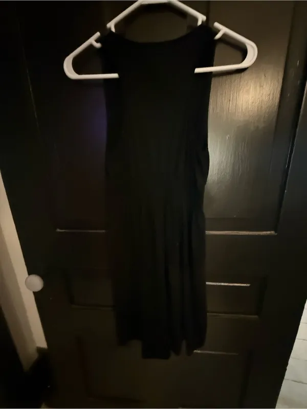 Rachael & Chloe Black Mini Dress with Multicolor Beaded V-Neck - Image 5