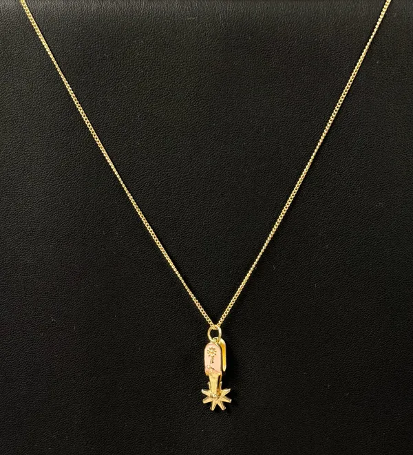 Boutique Boho 18K Gold Pendant Necklace - Image 2