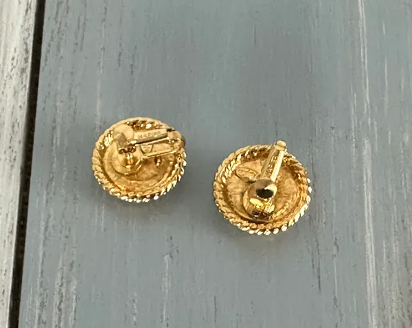 Napier Vintage Clip On Screw Back Earrings Gold Tone Rope Frame Blue Cabochons - Image 3
