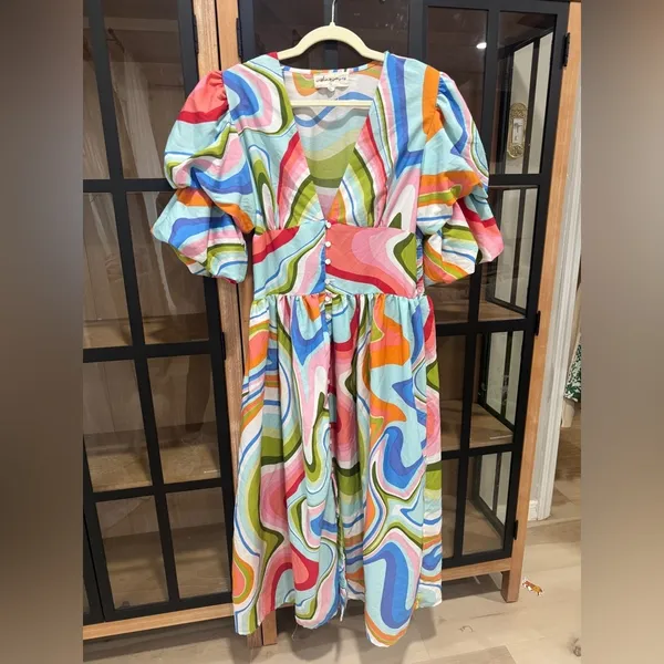 Red Dress Boutique Colorful maxi midi dress puff sleeve vneck button down swirl print - Image 8