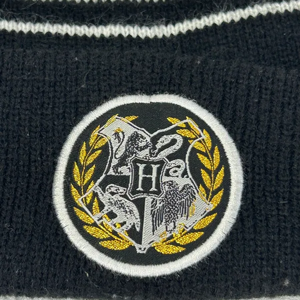 Harry Potter Hogwarts Crest Knit Beanie Hat One Size Black Gold‎ White - Image 4
