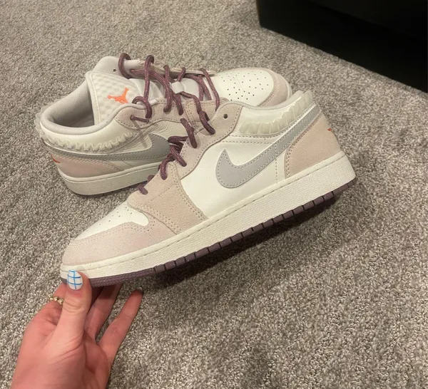 Jordan Air lows  - Image 2