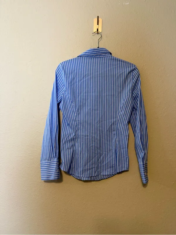 Zara Fitted Poplin Style Button Down Long Sleeve Pin Stripe Shirt Women’s Size M - Image 6