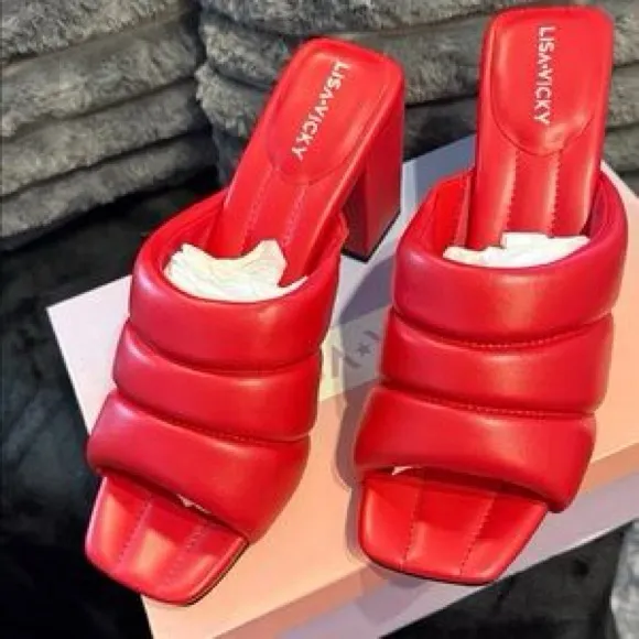 Lisa Vicky Sandals Red Size 8 - Image 2