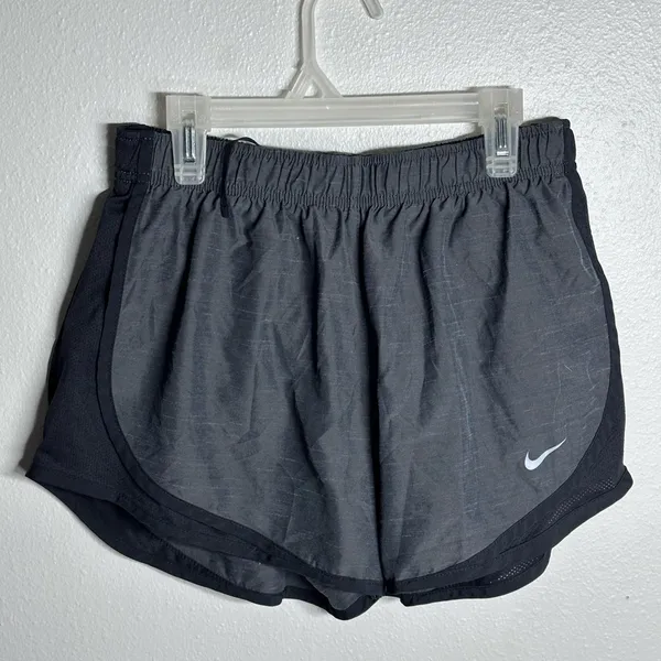 Nike Dri-Fit Women Black/Gray Running Athletic Shorts‎ size M - Image 2