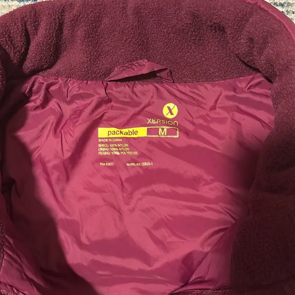 Xersion packable size M  vest - Image 3