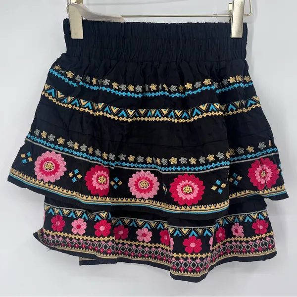Savannah Jane‎ Mary Tiered Embroidered Skirt size small - Image 4
