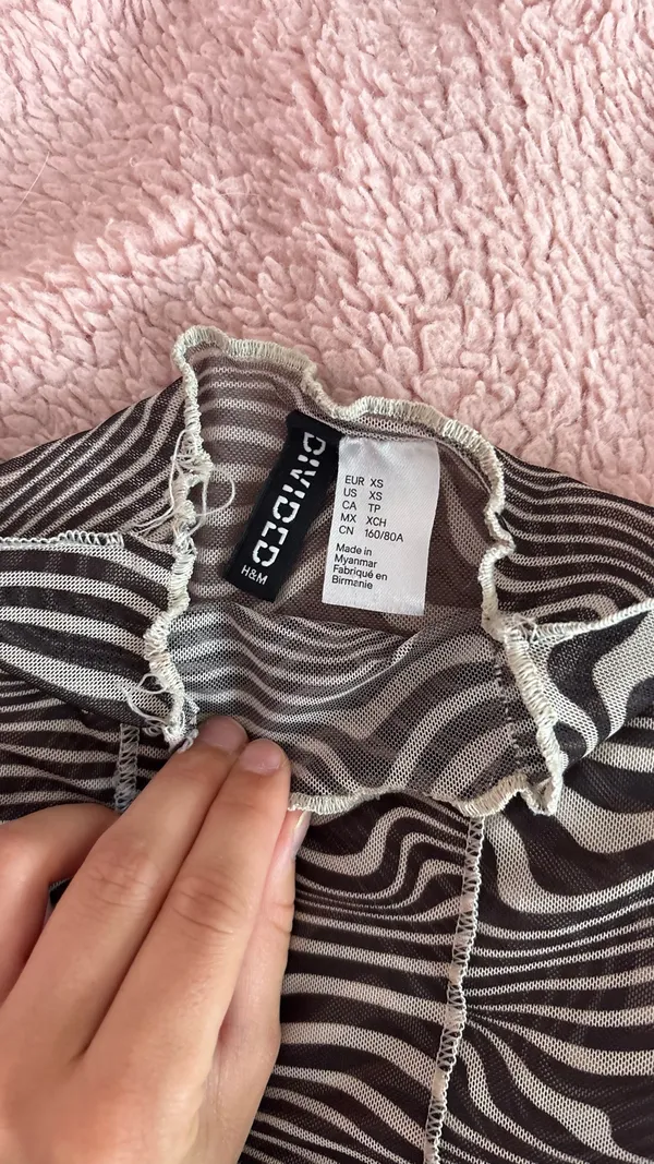 Zebra Print Long Sleeve H&M - Image 3
