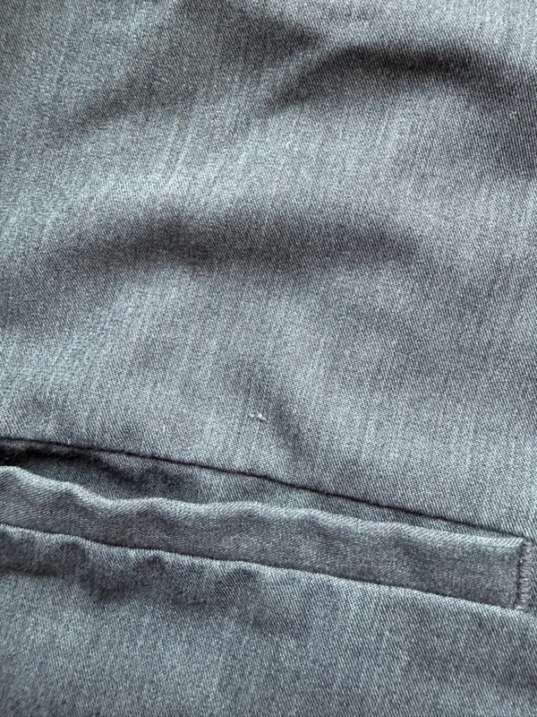 FIGS Women’s Graphite Gray Casma Three Pocket Scrub Top - Size XS - Image 7
