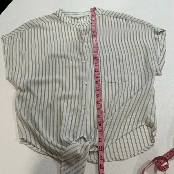 Olivaceous Women’s Medium Striped Button Down Tie Front Blouse - Image 5