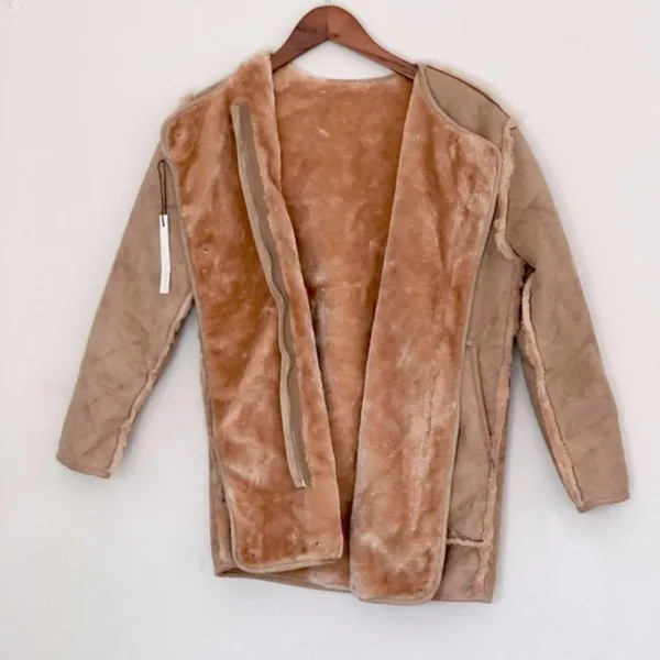 NWT Faux Fur Suede Soft Reversible Jacket Tan Size M - Image 3