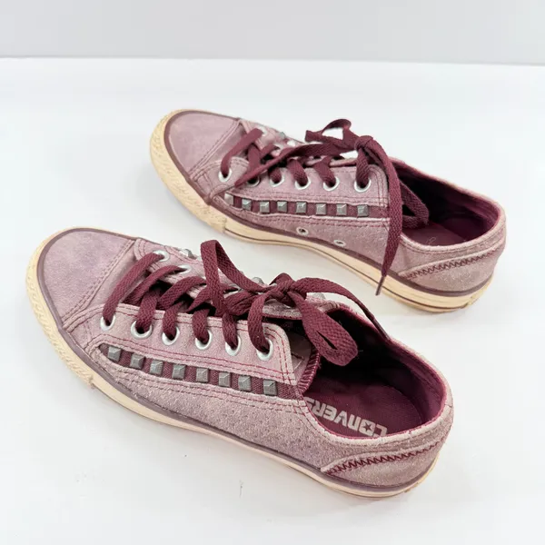 Converse Chuck Taylor All Star Suede Studded Sneakers Shoes, Women’s Size 7 - Image 2