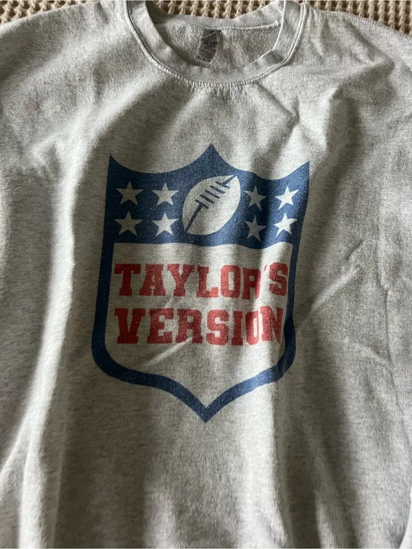 Etsy GAP Gray Crewneck Sweatshirt with Blue Shield and Red Lettering - Image 4