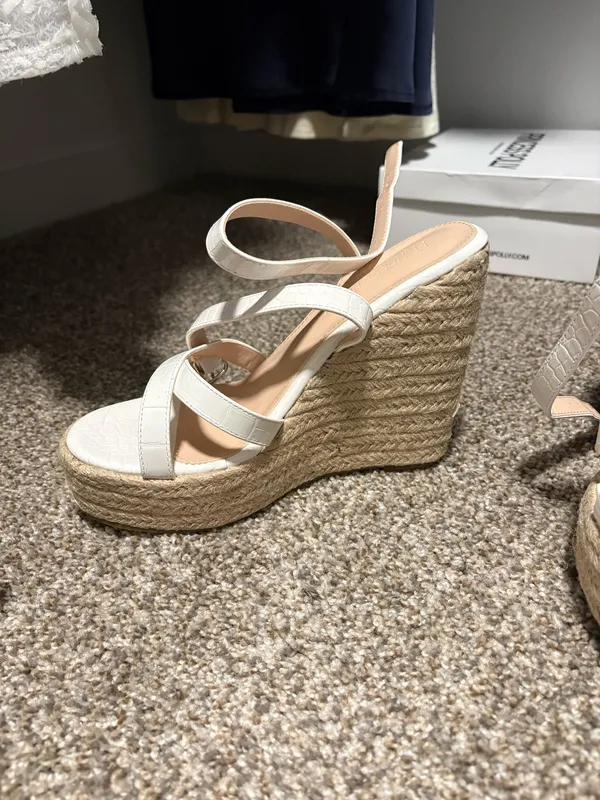 Princess Polly White Wedge Heels - Image 3