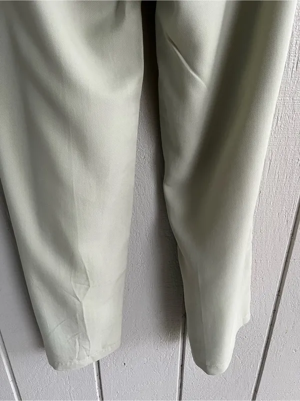 Free People NWT Falling Out Trouser Pants in Alfalfa Green Size 8 - Image 8